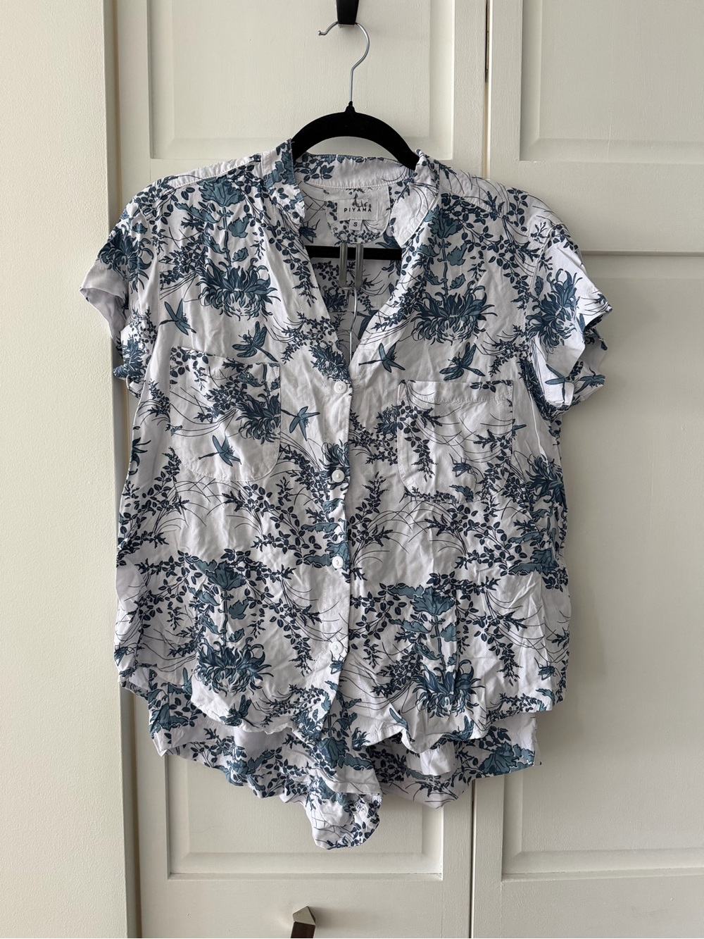 Piyama Blue White Floral Dragonfly Short PJ Set 100% Rayon Size S like new